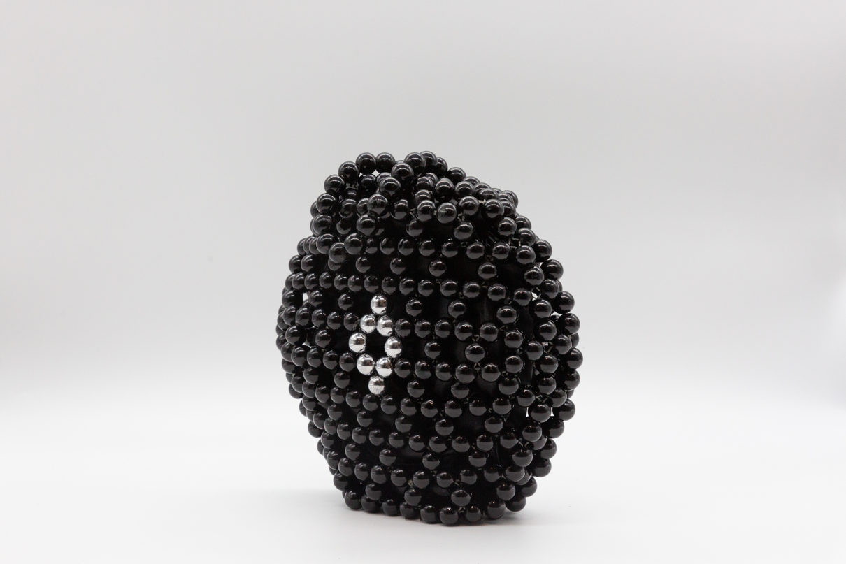 GC Oval Mini - Pearl Black